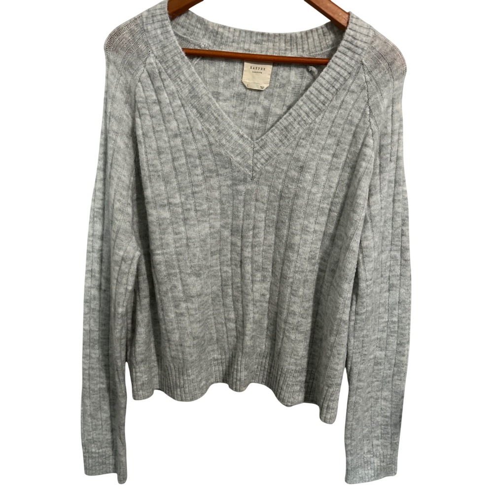 Harper Heritage‎ Gray V-Neck Sweater Soft and Cozy Women's Size Large